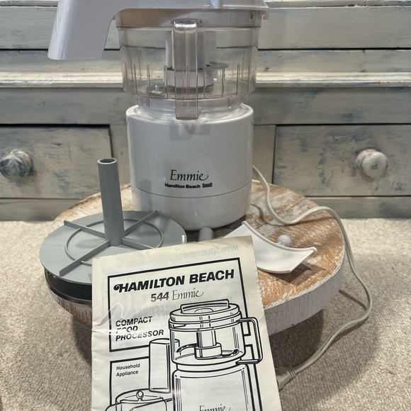 Hamilton Beach Kitchen Hamilton Beach 544 Emmie Food Processor